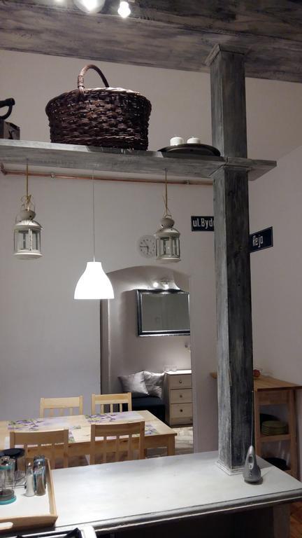 Apartament Pod Piernikiem ทอรูน ภายนอก รูปภาพ